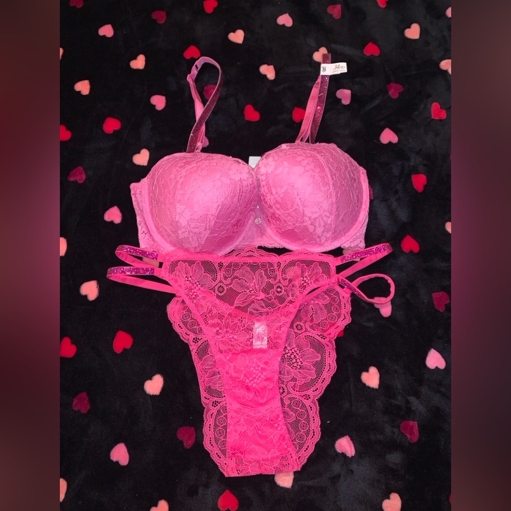 NWT Victorias Secret Hot Pink Demi Lace Rhinestone strap 34DD Bra & M Thong Set